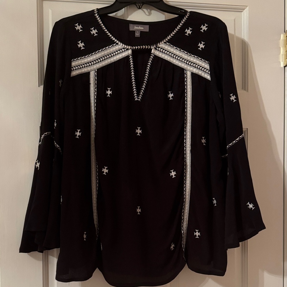 Neiman Marcus Knox Rose Black Blouse with White Embroidery